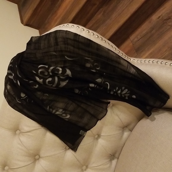 Oversized Scarf - Picture 3 of 8